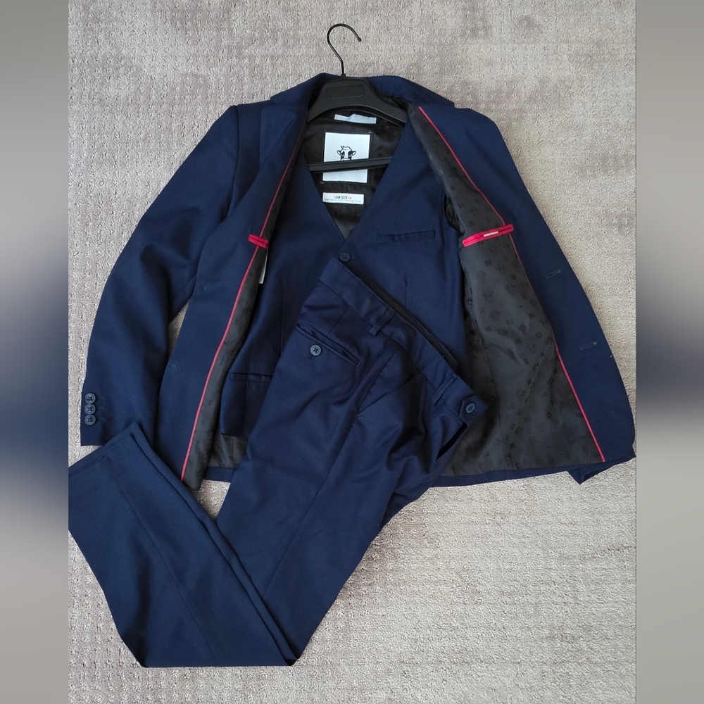 Black And Blanco Navy 3 Pc Suit Boys Size 14